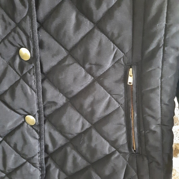 Crown & Ivy Lightweight Quilted Puffer Jacket Black Sz Small Flip Cuff Gold Snap - Picture 4 of 14